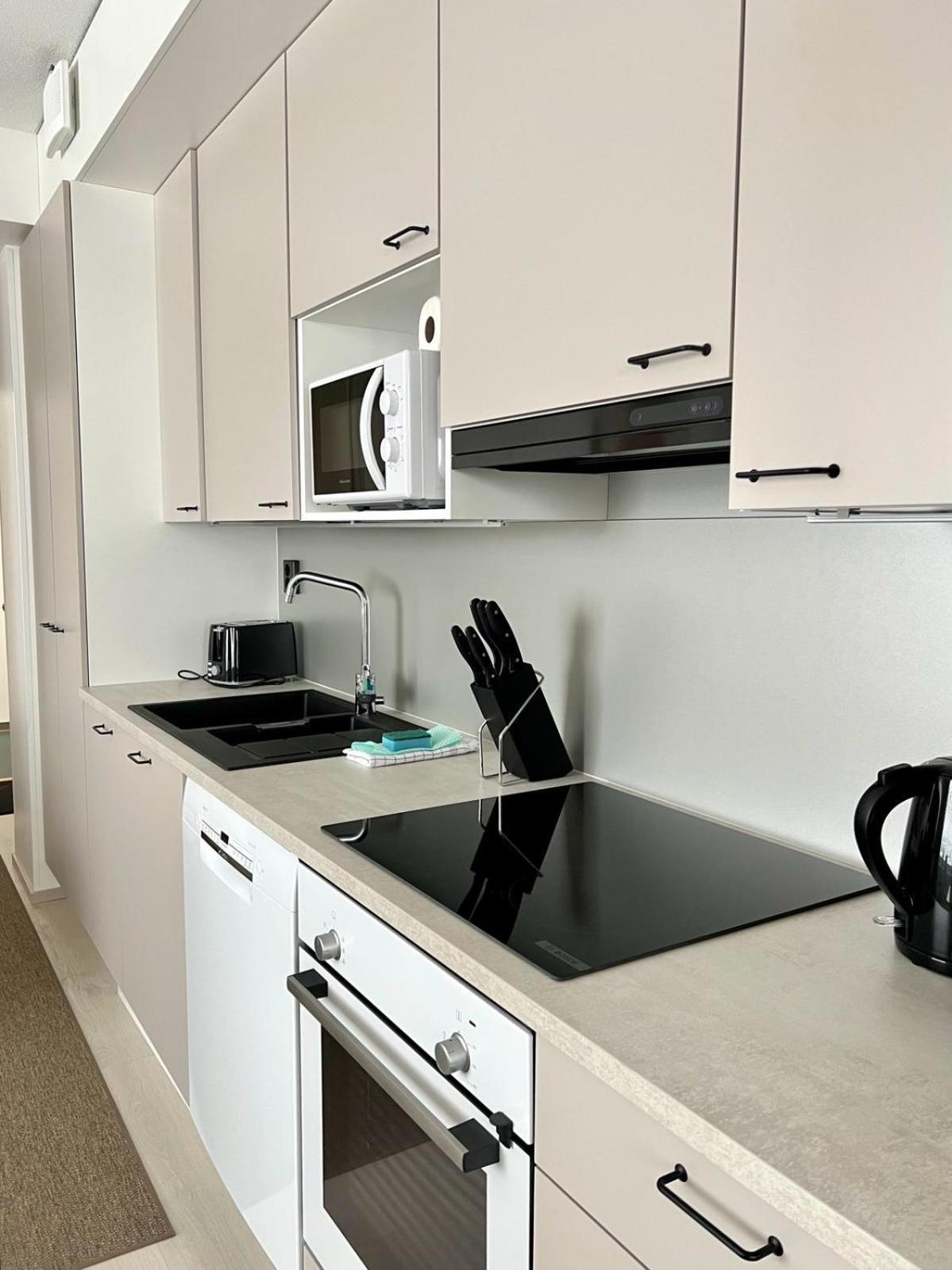 Kotimaailma Apartments Tervapaeaesky I 奥卢 外观 照片